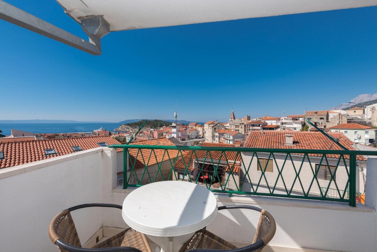 Apartments Dalmato Makarska Bagian luar foto