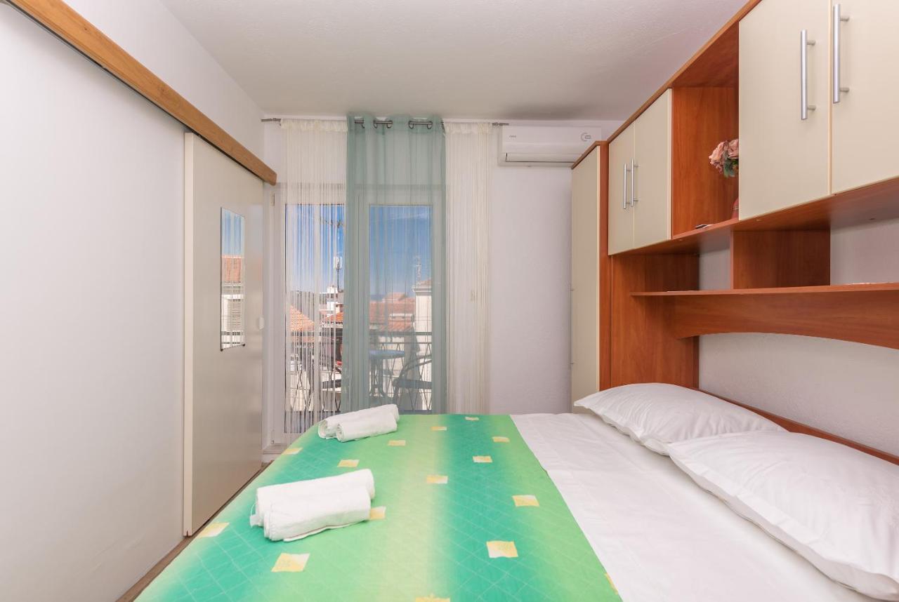 Apartments Dalmato Makarska Bagian luar foto
