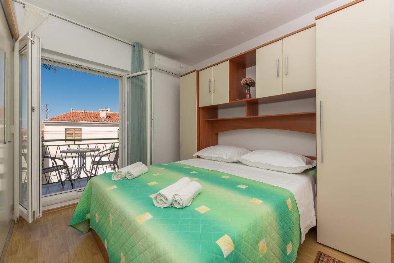 Apartments Dalmato Makarska Bagian luar foto