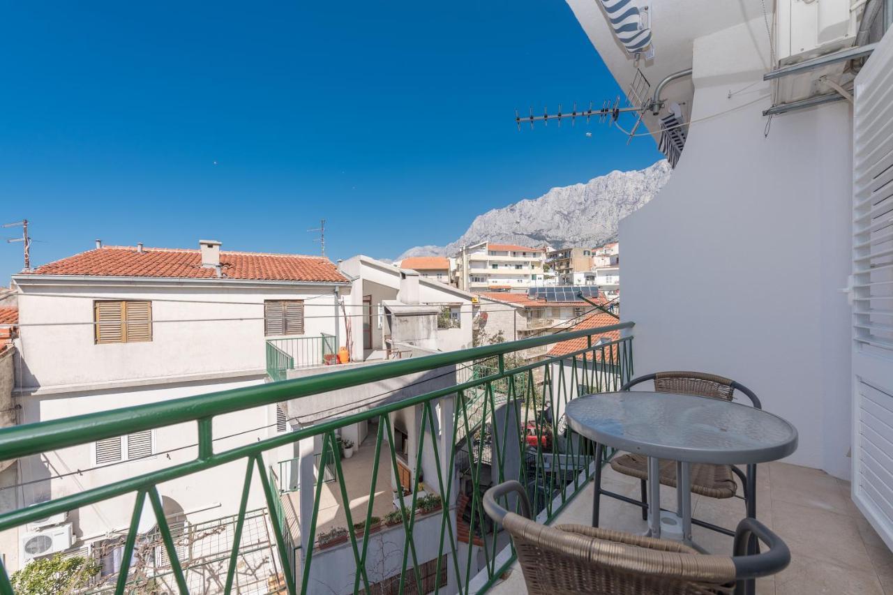 Apartments Dalmato Makarska Bagian luar foto